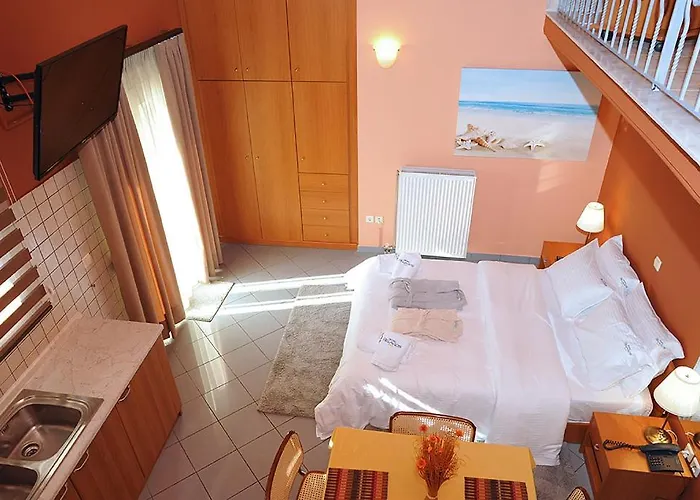 Πανσιόν Pelagos Πλατάνα