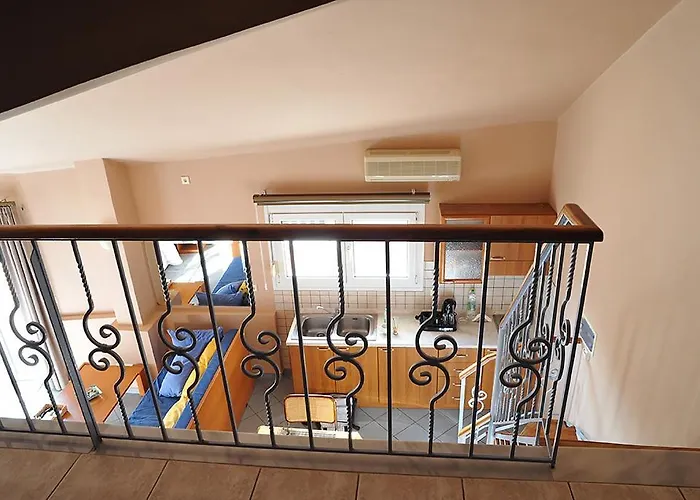 Pelagos Πλατάνα